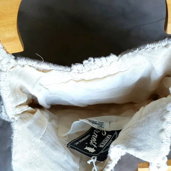 Vintage Mister Ernest Macrame Handbag with wooden handles - Picture 4 of 4